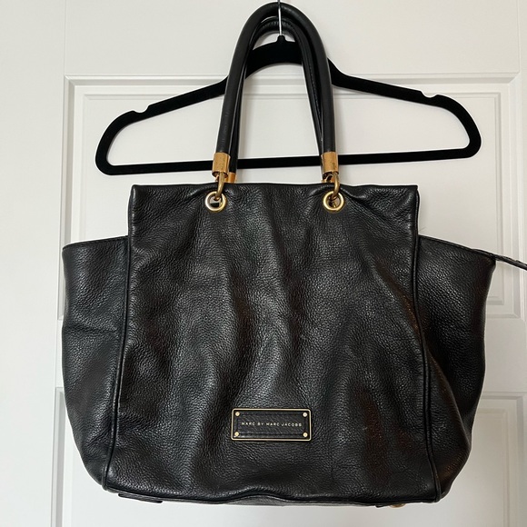 Marc by Marc Jacobs Leather Purse - Picture 1 of 2